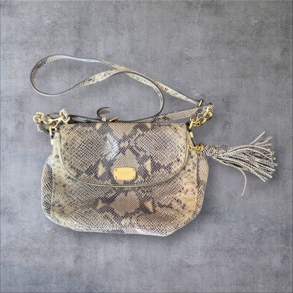 Michael‎ Kors Grey Python Embossed Leather Shoulder Bag E-1510